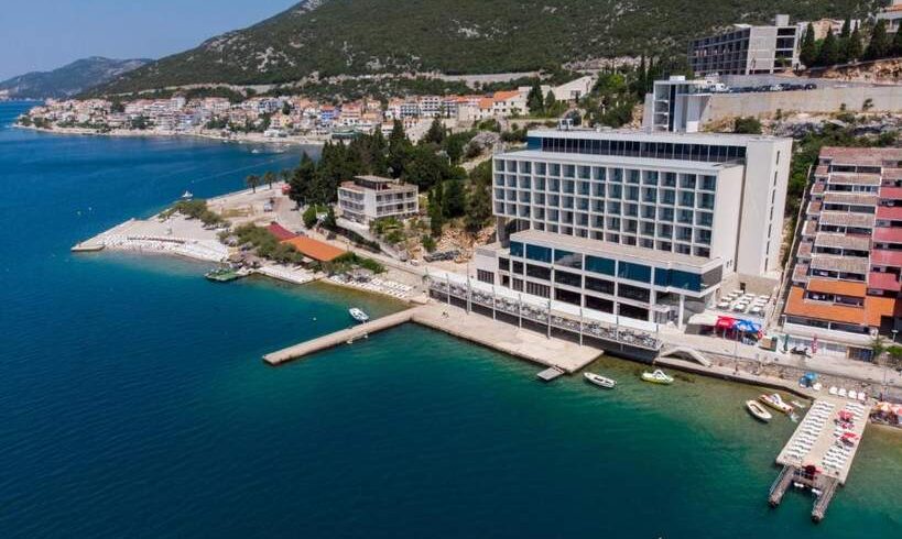 HOTEL VAPORE NEUM