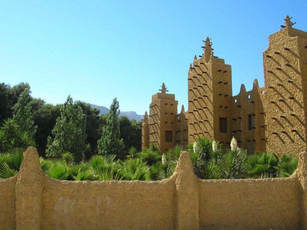 demi-crocodile-park-70868_1920